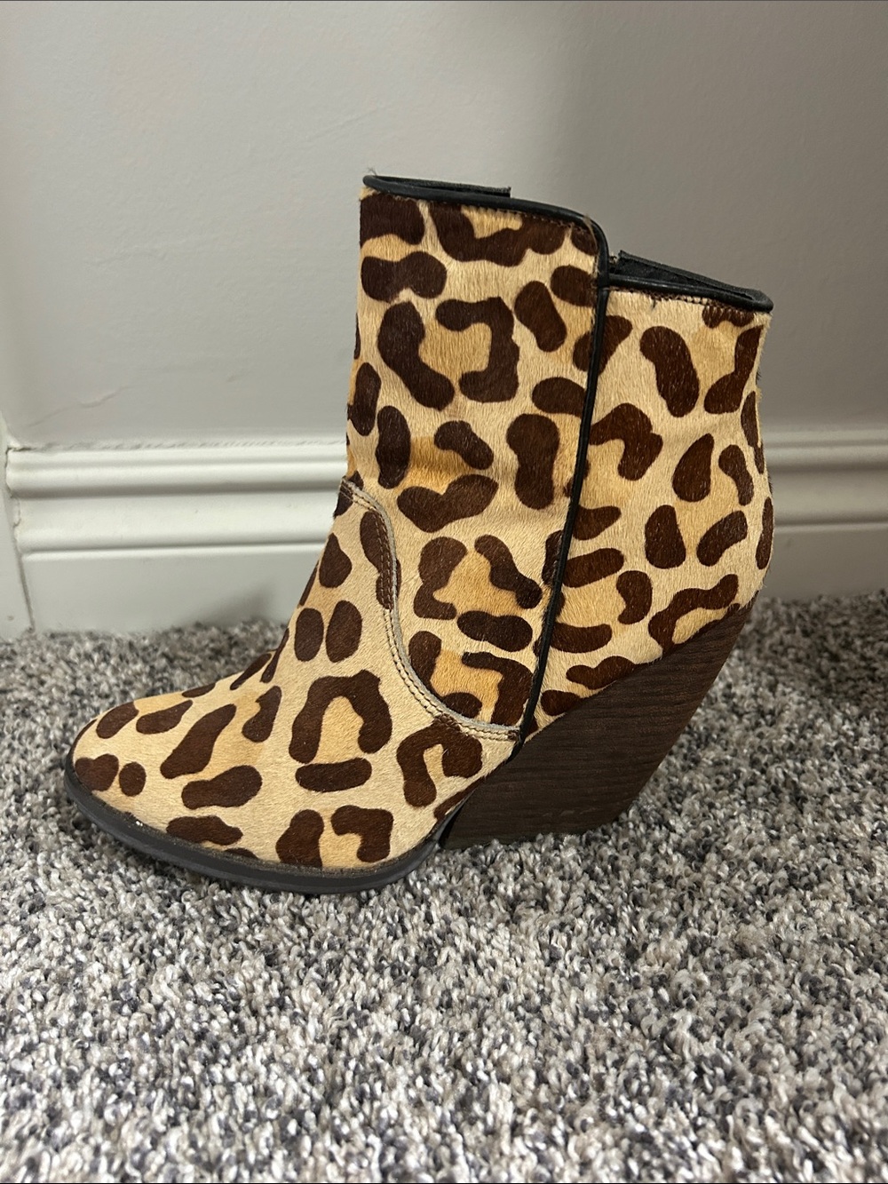 Leopard Print Wedge Ankle Bootie - Brown/Tan
